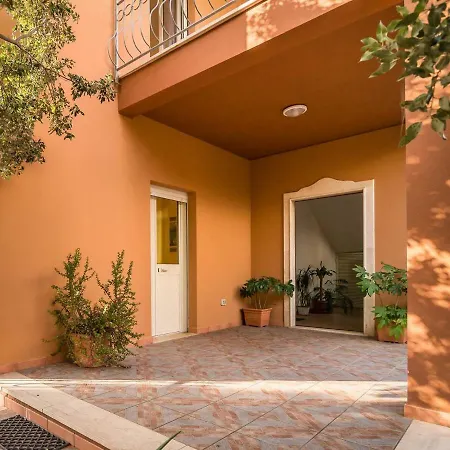 Locazione Turistica Casa Pineta 1 Cala Gonone